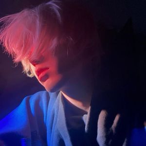 我要看黄色美女片
